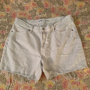 Old Navy - Slouchy Straight Cut-off Denim Shorts